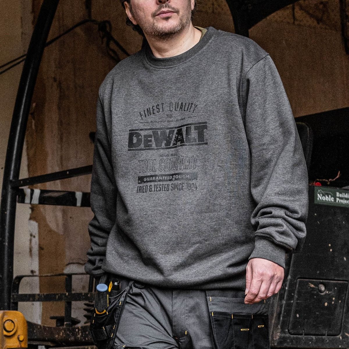 Dalaware Crew Neck Sweatshirt