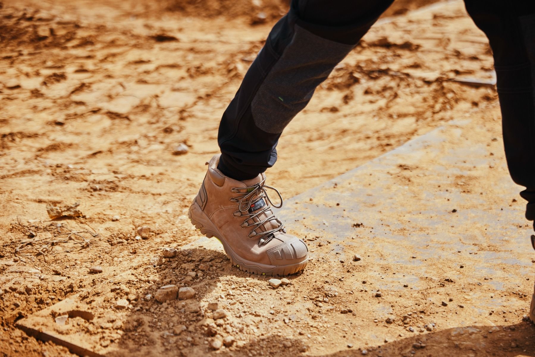 Mercury Non-Metallic Waterproof Safety Boot