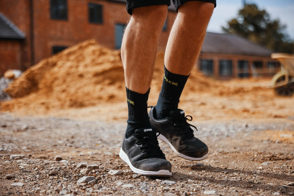 Vault Lightweight Sports Trainer