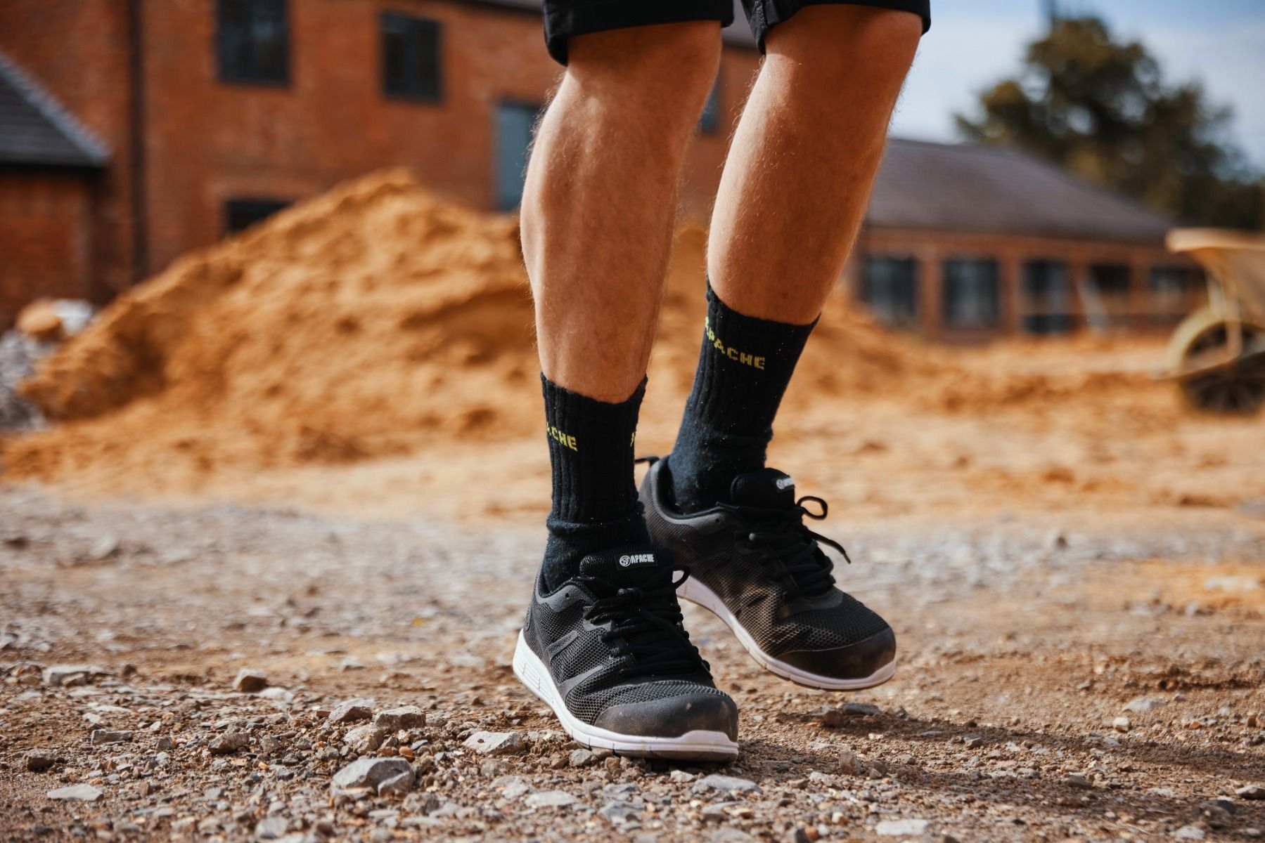 Vault Lightweight Sports Trainer